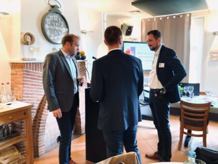 received_885494222087862-1536×1152