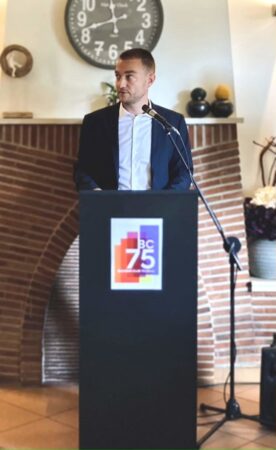 received_922103151747392-768×1254