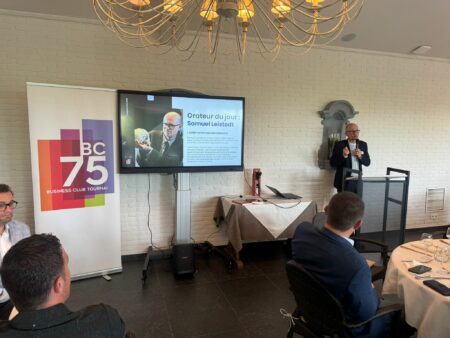 WhatsApp Image 2025-09-12 à 18.03.01_fcbf6d4b